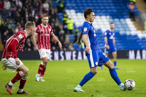 281023 - Cardiff City v Bristol City - Sky Bet Championship - Perry Ng of Cardiff City in action