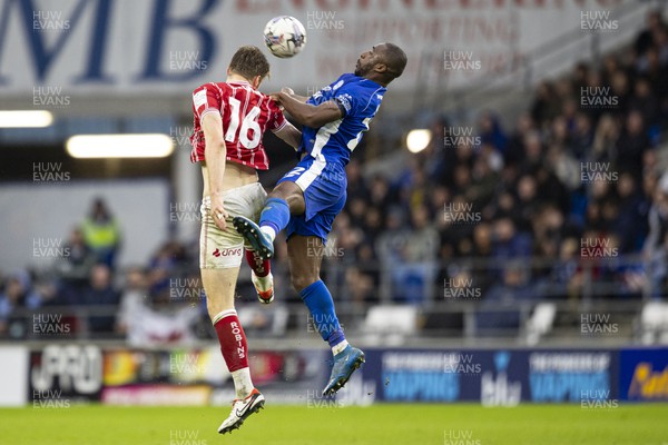 281023 - Cardiff City v Bristol City - Sky Bet Championship - Yakou Méïte of Cardiff City in action against Rob Dickie of Bristol City