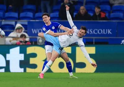 040325 Cardiff City v Burnley, EFL Sky Bet Championship - Connor Roberts of Burnley and Callum O'Dowda of Cardiff City compete for the ball