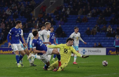 040325 Cardiff City v Burnley, EFL Sky Bet Championship - Will Fish of Cardiff City goes close in the final minutes of the match as he beats Burnley goalkeeper James Trafford