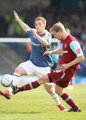13.04.09.. Cardiff City v Burnley, Coca Cola Championship -  Cardiff's Ross McCormack and Burnley's Christian Kalvenes contest the ball 