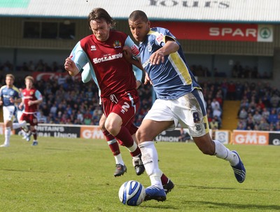 13.04.09.. Cardiff City v Burnley, Coca Cola Championship -  Cardiff's Jay Bothroyd takes on Burnley's Graham Alexander 