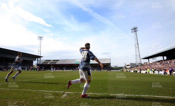 13.04.09.. Cardiff City v Burnley, Coca Cola Championship -  Cardiff's Ross McCormack celebrates after his second goal 