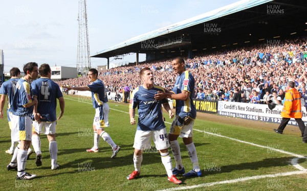 13.04.09.. Cardiff City v Burnley, Coca Cola Championship -  Cardiff's Ross McCormack and Jay Bothroyd celebrate after City's first goal 