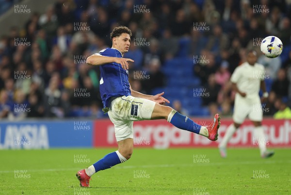 300925 - Cardiff City v Burton Albion, EFL Sky Bet League 1 - Yousef Salech of Cardiff City fails to make the most of a chance to score