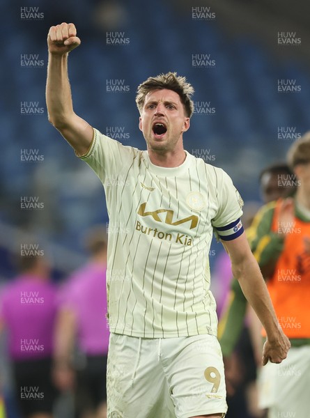 300925 - Cardiff City v Burton Albion, EFL Sky Bet League 1 - Jake Beesley of Burton Albion celebrates at the end of the match