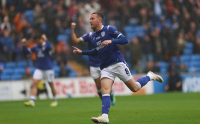 190926 Cardiff City v Charlton Athletic, EFL Sky Bet Championship - Jack Moylan of Cardiff City celebrates after scoring goal