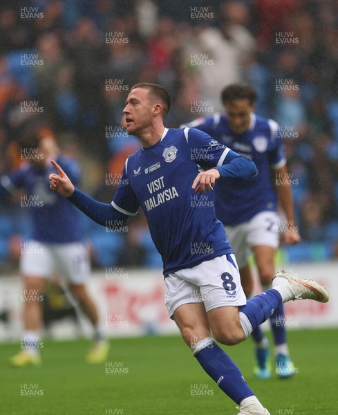 190926 Cardiff City v Charlton Athletic, EFL Sky Bet Championship - Jack Moylan of Cardiff City celebrates after scoring goal