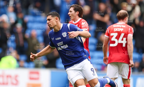 190926 Cardiff City v Charlton Athletic, EFL Sky Bet Championship - Yousef Salech of Cardiff City celebrates after scoring the second goal