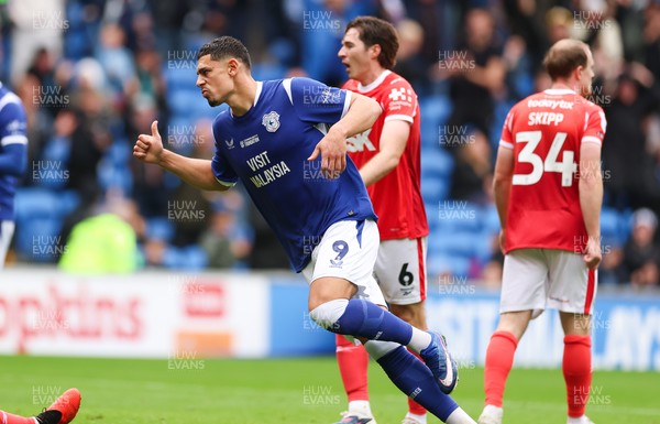 190926 Cardiff City v Charlton Athletic, EFL Sky Bet Championship - Yousef Salech of Cardiff City celebrates after scoring the second goal