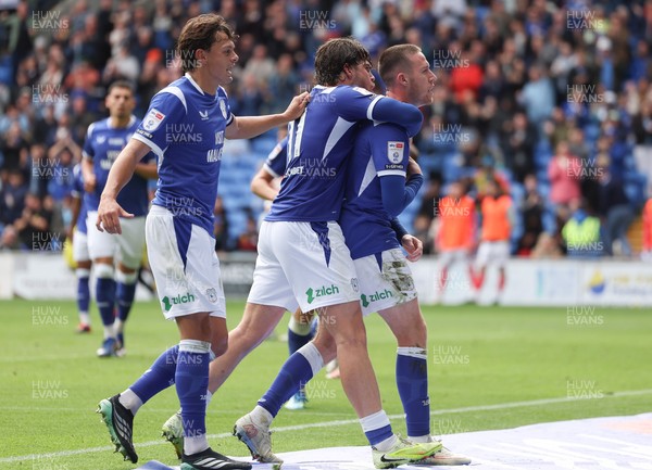 190926 Cardiff City v Charlton Athletic, EFL Sky Bet Championship - Jack Moylan of Cardiff City celebrates with Ollie Tanner of Cardiff City after scoring the third goal