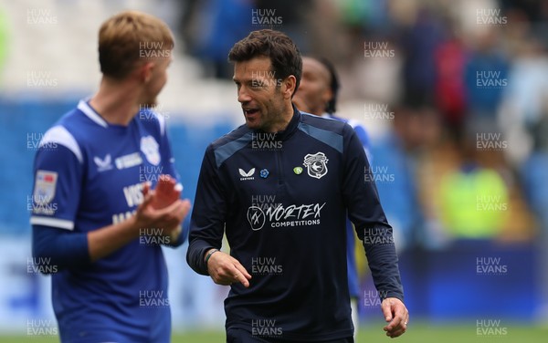 190926 Cardiff City v Charlton Athletic, EFL Sky Bet Championship - Cardiff City head coach Brian Barry-Murphy at the end of the match
