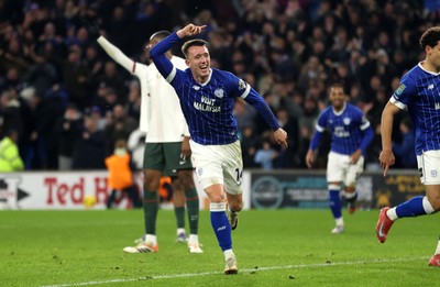 161225 - Cardiff City v Chelsea - EFL Cup Quarter Final - David Turnbull of Cardiff celebrates scoring a goal