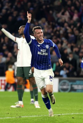 161225 - Cardiff City v Chelsea - EFL Cup Quarter Final - David Turnbull of Cardiff celebrates scoring a goal