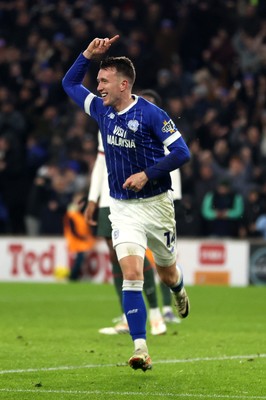 161225 - Cardiff City v Chelsea - EFL Cup Quarter Final - David Turnbull of Cardiff celebrates scoring a goal