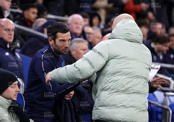 161225 - Cardiff City v Chelsea - EFL Cup Quarter Final - Cardiff City Manager Brian Barry-Murphy and Chelsea Manager Enzo Maresca 