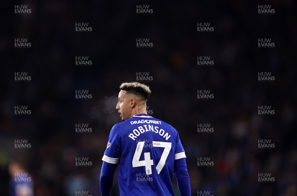 161225 - Cardiff City v Chelsea - EFL Cup Quarter Final - Callum Robinson of Cardiff 