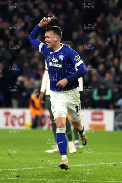 161225 - Cardiff City v Chelsea - EFL Cup Quarter Final - David Turnbull of Cardiff celebrates scoring a goal