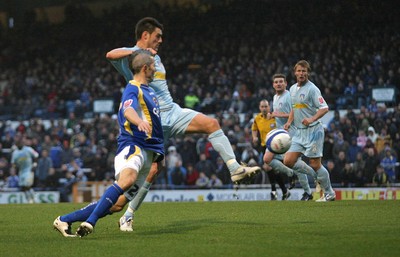 Cardiff City v Colchester 081207