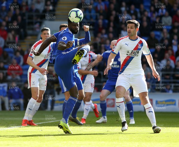 040519 - Cardiff City v Crystal Palace - Premier League - Bruno Ecuele Manga of Cardiff City tries to get the ball into the box
