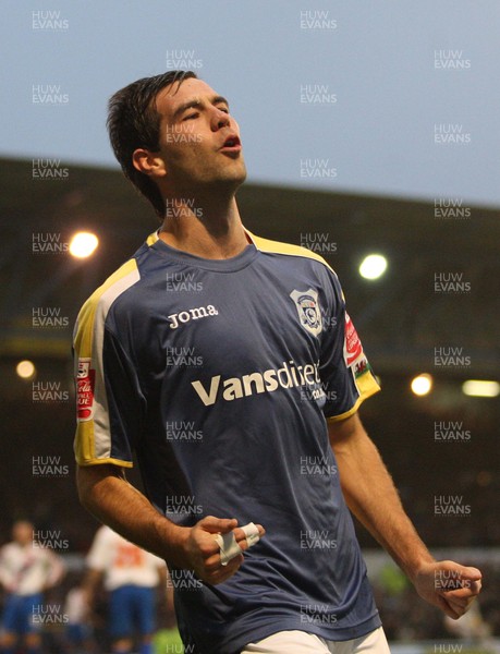 15.11.08 ... Cardiff City v Crystal Palace, Coca Cola Championship -  Cardiff's Joe Ledley celebrates after scoring City's second goal 