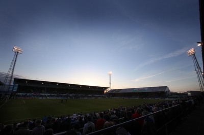 08.04.09.. Cardiff City v Derby County, Coca Cola Championship. -   Ninian Park prepares to host its final planned floodlit match. 