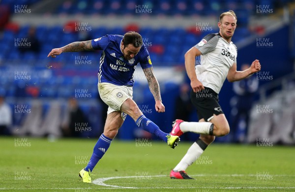 140720 - Cardiff City v Derby County - SkyBet Championship - Lee Tomlin of Cardiff City scores their second goal