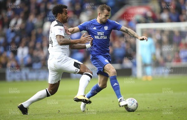 300917 - Cardiff City v Derby County, Sky Bet Championship - Joe Ralls of Cardiff City takes on Tom Huddlestone of Derby County