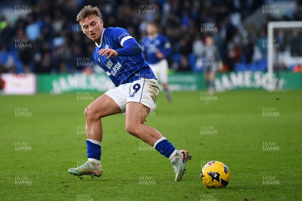 261225 - Cardiff City v Exeter City - Sky Bet League 1 - Isaak Davies of Cardiff City