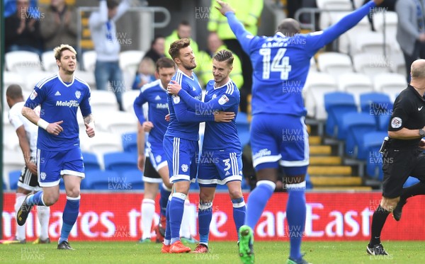 080117 - Cardiff City v Fulham - FA Cup - Anthony Pilkington (left) of Cardiff City celebrates scoring goal by Ben Evans/Huw Evans Agency