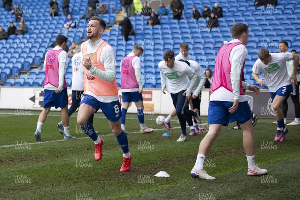 260222 - Cardiff City v Fulham - Sky Bet Championship - Joe Ralls of Cardiff City during the pre-match warm-up 