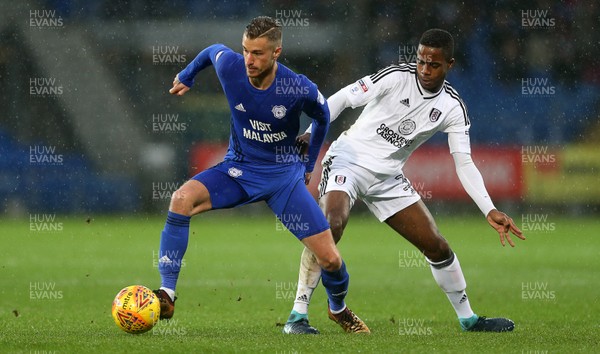 261217 - Cardiff City v Fulham - SkyBet Championship - Joe Bennett of Cardiff City is challenged by Ryan Sessegnon of Fulham