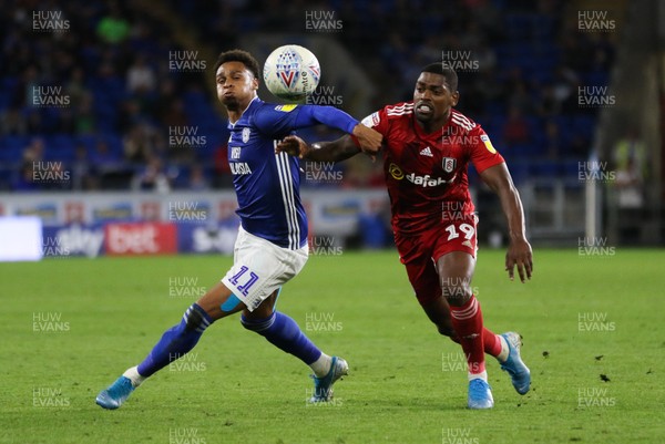 300819 - Cardiff City v Fulham, Sky Bet Championship - Josh Murphy of Cardiff City and Ivan Cavaleiro of Fulham compete for the ball