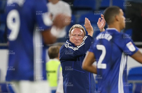 300819 - Cardiff City v Fulham, Sky Bet Championship - Cardiff City manager Neil Warnock applauds the fans at the end of the match