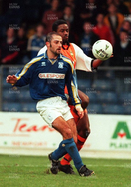 061297 - Cardiff City v Hendon - Scott Partridge of Cardiff is tackled by Simon Clarke