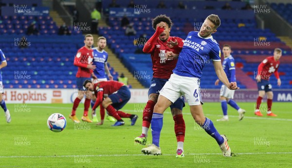 011220 - Cardiff City v Huddersfield Town, Sky Bet Championship - Will Vaulks of Cardiff City and Josh Koroma of Huddersfield Town compete for the ball