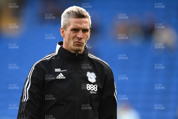 061121 - Cardiff City v Huddersfield Town - Sky Bet Championship - Steve Morison Caretaker Manager of Cardiff City during the pre-match warm-up 