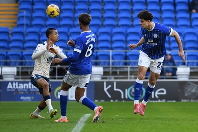 061225 - Cardiff City v Huddersfield Town - Sky Bet League 1 - Yousef Salech of Cardiff City heads home to score the first goal of the game