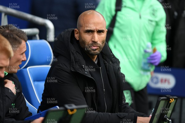 061225 - Cardiff City v Huddersfield Town - Sky Bet League 1 - Lee Grant, Huddersfield Manager
