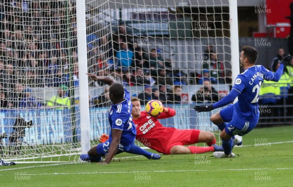120119 -  Cardiff City v Huddersfield Town, Premier League - Sol Bamba of Cardiff City sees his close range shot saved by Huddersfield goalkeeper Jonas Lossl