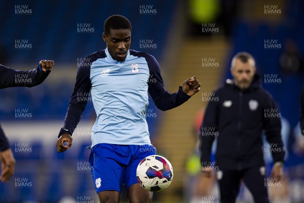 081122 - Cardiff City v Hull City - Sky Bet Championship - Niels Nkounkou of Cardiff City during the warm up