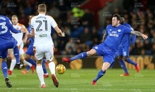 161217 - Cardiff City v Hull City - SkyBet Championship - Lee Tomlin of Cardiff City challenges Michael Dawson of Hull City