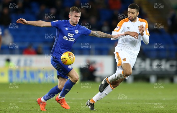 161217 - Cardiff City v Hull City - SkyBet Championship - Joe Ralls of Cardiff City is challenged by Michael Hector of Hull City