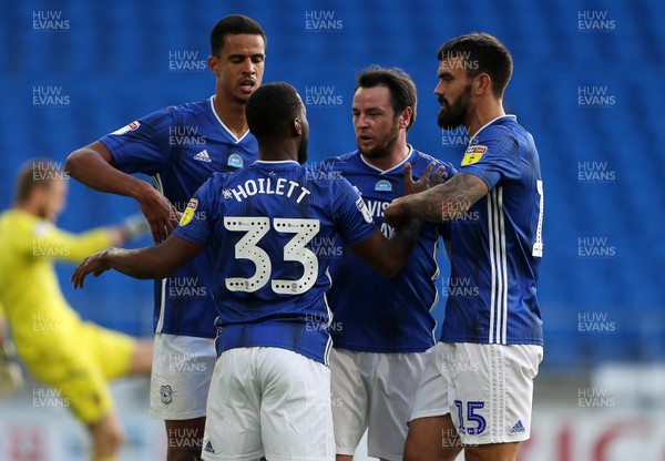 220720 - Cardiff City v Hull City - SkyBet Championship - Junior Hoilett of Cardiff City celebrates scoring the first goal of the game with team mates