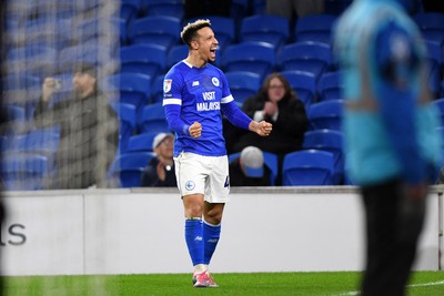 250225 - Cardiff City v Hull City - Sky Bet Championship - Callum Robinson of Cardiff City celebrates scoring a goal