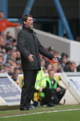 25.04.09  Cardiff City vs. Ipswich Town. The Coca Cola Championship -  Roy Keane shows his frustration as he returns to management with Ipswich Town. 