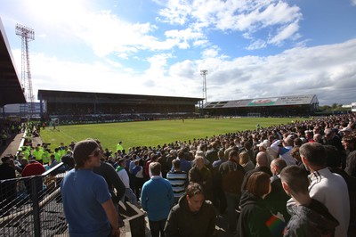 25.04.09 - Cardiff City v Ipswich Town, Coca Cola Championship -  Cardiff and Ipswich play out the final minutes of the final league match at Ninian Park 