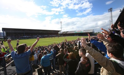 25.04.09 - Cardiff City v Ipswich Town, Coca Cola Championship -  Cardiff and Ipswich play out the final minutes of the final league match at Ninian Park 