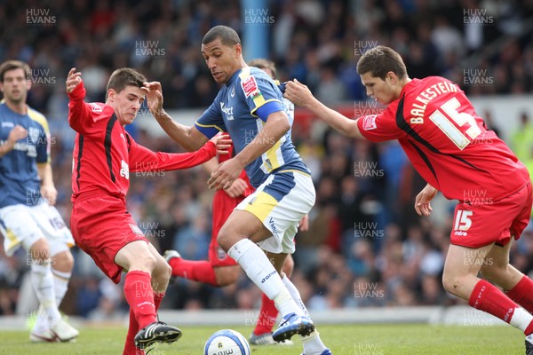 25.04.09 - Cardiff City v Ipswich Town, Coca Cola Championship -  Cardiff's Jay Bothroyd tests the Ipswich defence  