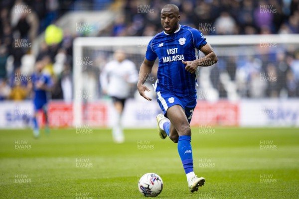 090324 - Cardiff City v Ipswich Town - Sky Bet Championship - Yakou Meite of Cardiff City in action